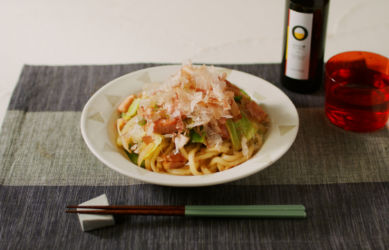 焼きうどん スペイン産オリーブオイル